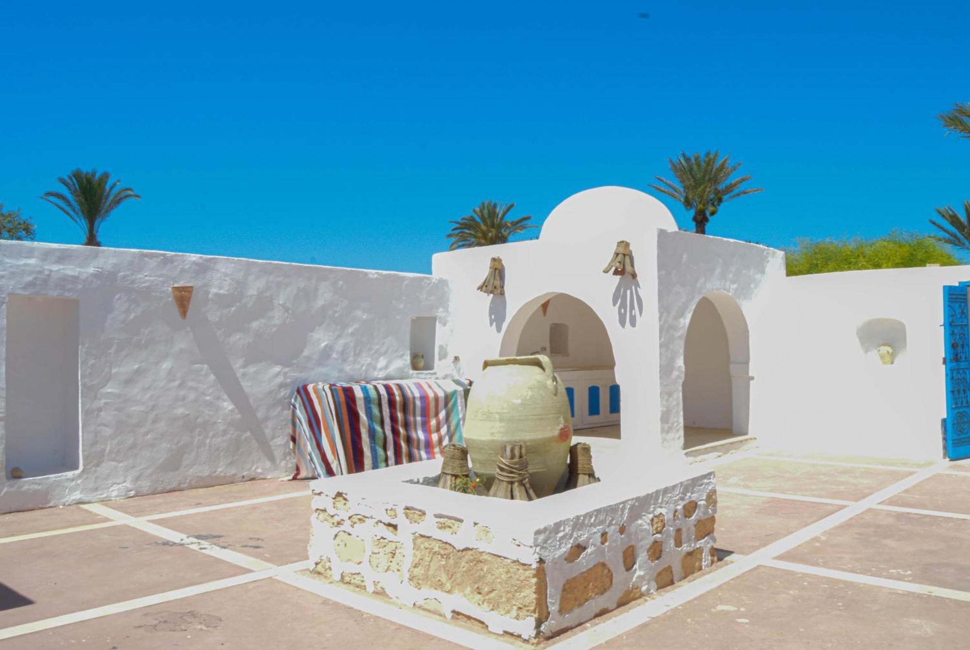 Le Patio De Mezraya Bed & Breakfast Mezraia Exterior photo